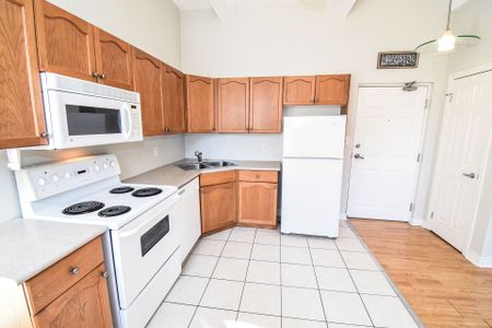 For Lease - 6365 DRUMMOND Road Unit# 114, Niagara Falls, Ontario - Photo 4