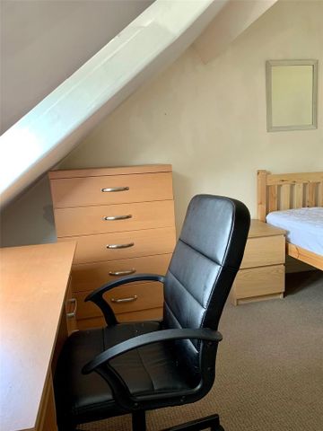 5 bedroom terraced house to rent - Photo 5