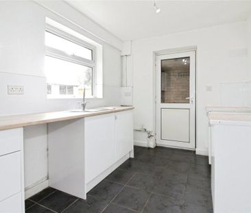 3 bedroom detached house to rent - Photo 6