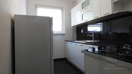 2 POK UMEBLOWANE Z BALKONEM W CENTRUM - Photo 2