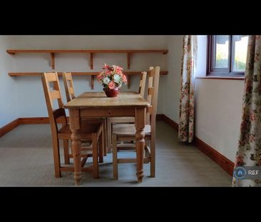 2 bedroom detached house to rent - Photo 4