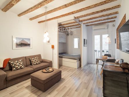 Encantador apartamento amueblado de 1 dormitorio en El Raval, Barcelona - Photo 3