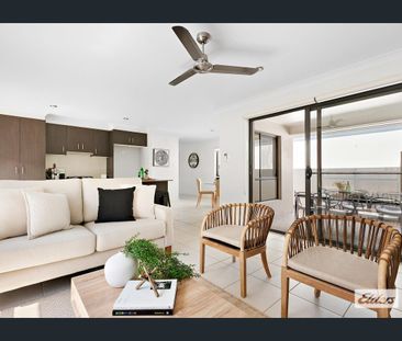 Welcome Home to Luxury, Comfort, and Style! - Photo 5