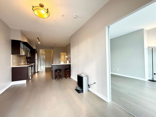 For Lease - 386 Yonge Street Unit# 2808, Toronto, Ontario - Photo 1