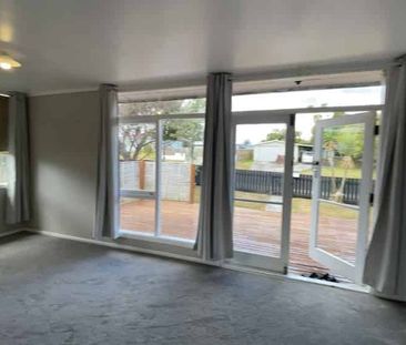 Cosy Home On Tirarau - Photo 1