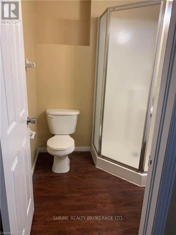 215 THURMAN CIRCLE - Photo 3