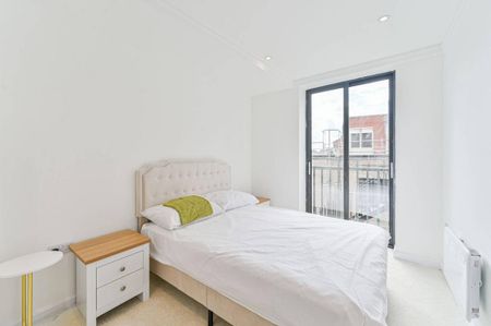 2 bedroom flat to rent - Photo 3