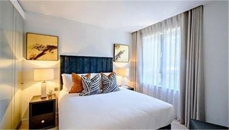 1 bedroom mansion flat with 1 reception and 1 bathroom in Hyde Park, W2 - Photo 4