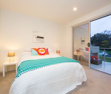 2/5 Hartigan Street, Garran ACT 2605 - Townhouse For Rent | Domain - Photo 6