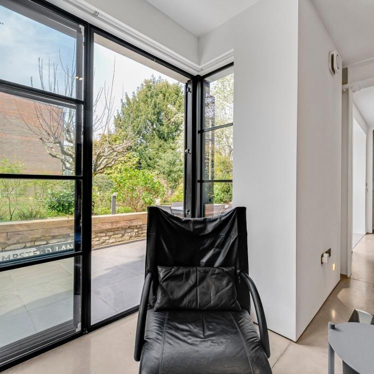 North Grove, London N6 - Photo 1