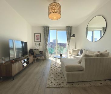 Quarry, Middlewood Locks - Photo 2