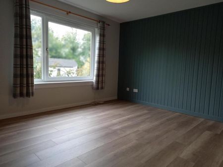 2 bedroom maisonette to rent - Photo 2