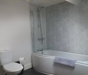 4a Bloomfield Avenue, Belfast, BT5 5AD - Photo 1