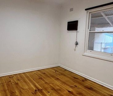 14 Trevan Street - Photo 2