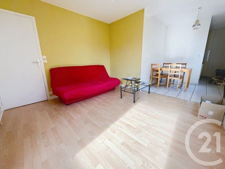 Location Appartement 2 pièces 38m² CLERMONT FERRAND 63000 - Photo 3
