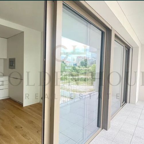 Apartamento T1+1 em Porto - Photo 1