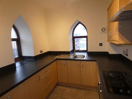 2 bedroom property to rent - Photo 4