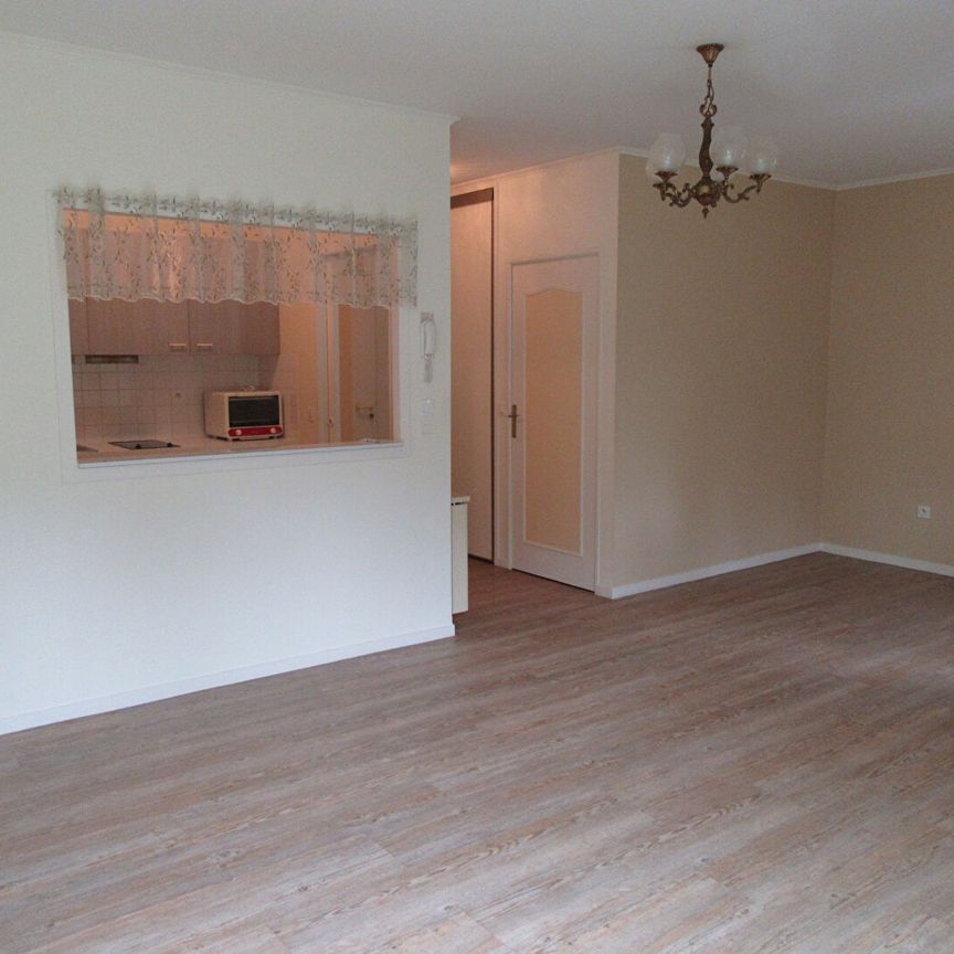 Location Appartement 2 pièces 56m² - Photo 1