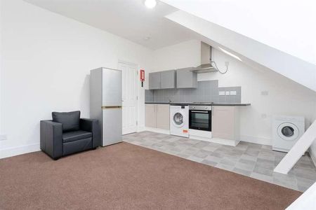 Flat D, Wickham Lane, London, SE2 - Photo 4