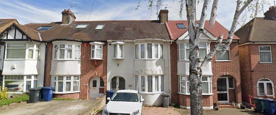 Woodfield Drive, East Barnet EN4, London - Photo 1