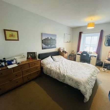 Pembroke, Pembroke, SA71 - Photo 1