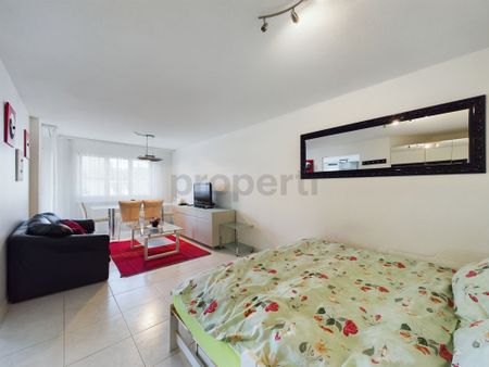 Hervorragende Möblierte 2.5-Zimmer Wohnung in Buchs, Zürich - Photo 3