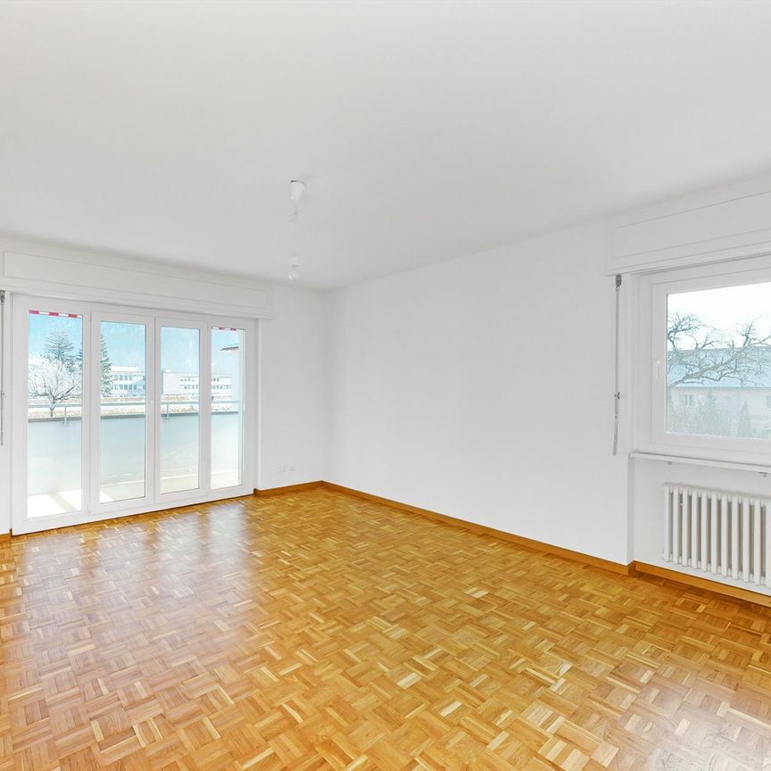 Beliebte Wohnlage im Grünen - Photo 1