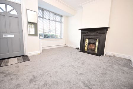 346, Low Lane, Horsforth, Leeds, West Yorkshire, LS18 4DD - Photo 5