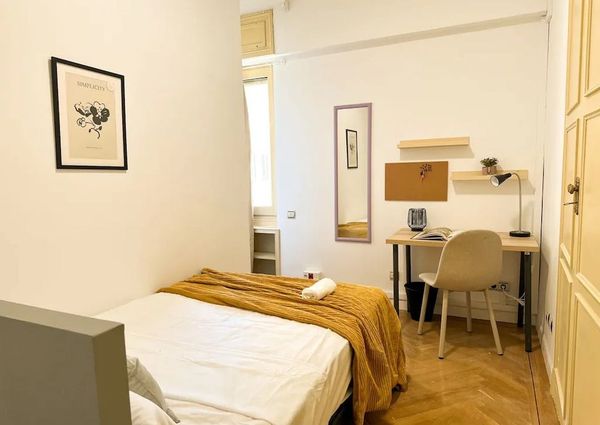 Calle de la Princesa, Madrid, Community of Madrid 28008