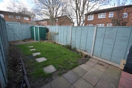 2 bedroom House - NURSERY GARDENS, WELWYN GARDEN CITY - Photo 3