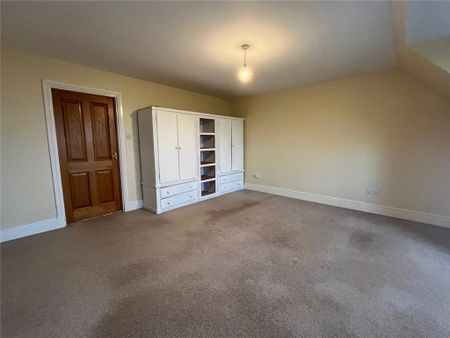 5 bedroom detached house to rent - Photo 5