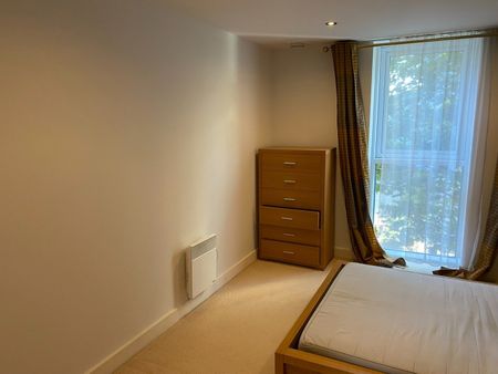 3 Bed Flat, Marmara Apartments, E16 - Photo 3