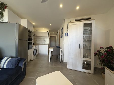 Location Appartement 2 pièces 29m² SETE 34200 - Photo 3