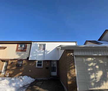 For Lease - 15 Cleadon Road Unit# Basement, Toronto, Ontario - Photo 1