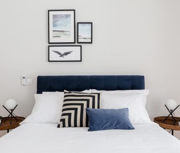 Central & Comfy 1BD Apartment in Plaka - Photo 2