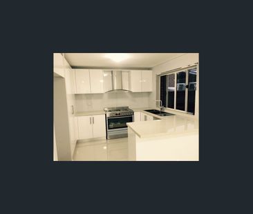 Room 2/10B Erica Lane, Minto, NSW 2566 - Photo 2