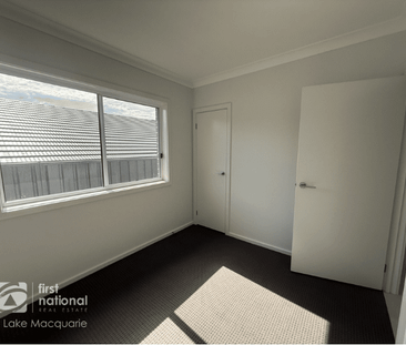 Modern 2-Bedroom Unit in Edgeworth - Photo 1