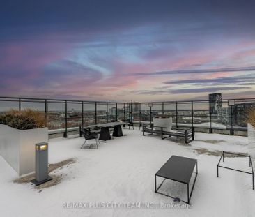 For Lease - 5 Defries Street Unit# 324, Toronto, Ontario - Photo 5