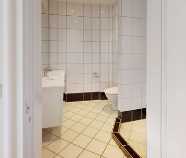 Lys 2-værelses lejlighed i Aalborgs centrum - Photo 2