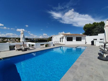 Villa for Rental in Moraira - Photo 4