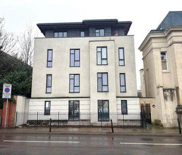 2 bedroom apartment to rent - Photo 6