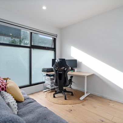 The Lifestyle Matches The Luxury - Photo 1