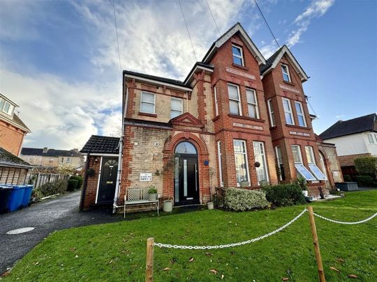 Balmoral Road, Lower Parkstone, Poole - Photo 1