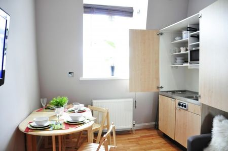 Nice Studio Notting Hill! Bills included! £345 PW - Photo 5