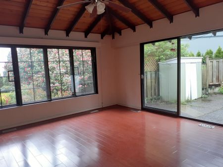 987 Cross Creek Road, West Vancouver, Bc - Photo 4