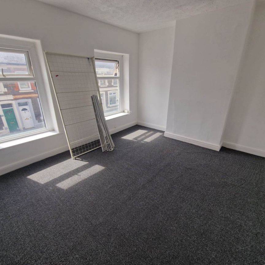 Price £1,200 pcm - Let - Photo 1