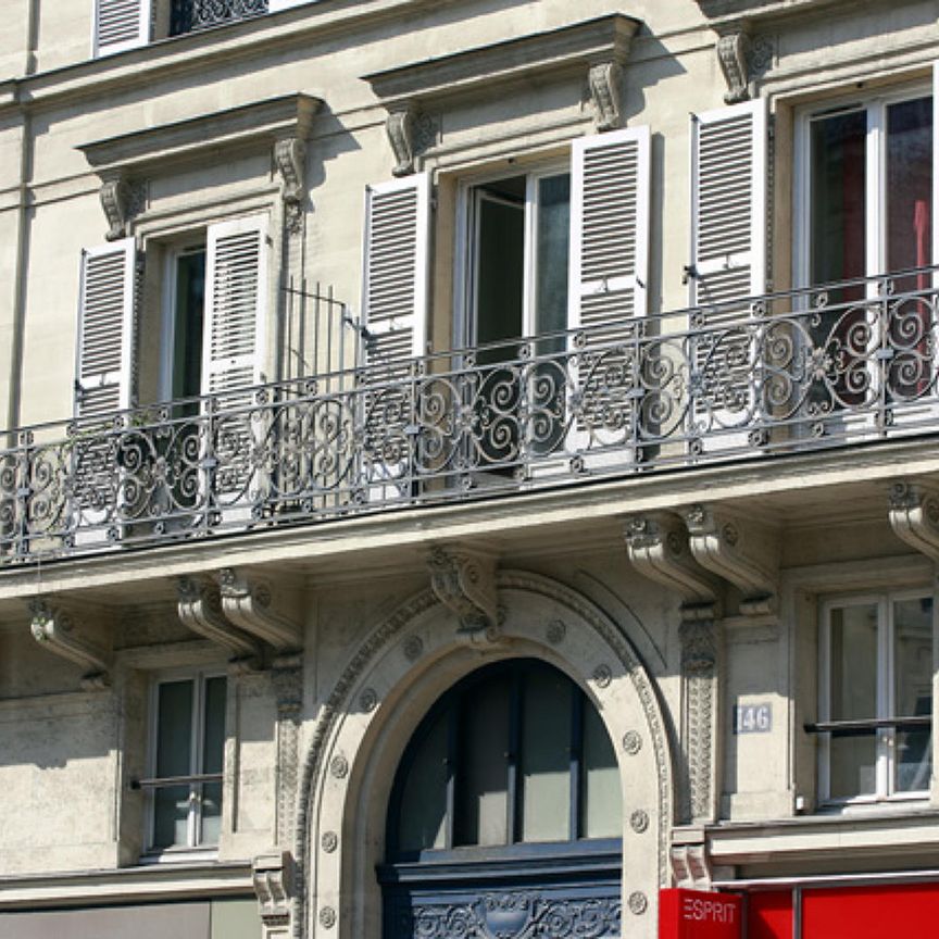 location Appartement F3 DE 78m² À PARIS - Photo 1