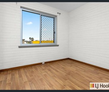 Charming 2-Bedroom Apartment | Affordable Comfort in a Convenient L... - Photo 6