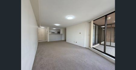 Unfurnished 2-Bedroom in the Heart of the CBD - Photo 3