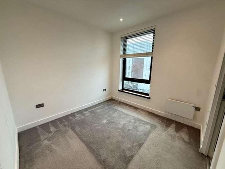 The Ring, Bracknell, RG12 - Photo 4